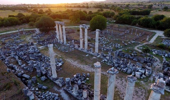 Dünya Mirası Listesi’ne giren Afrodisias’ın havadan görüntüleri etkiledi