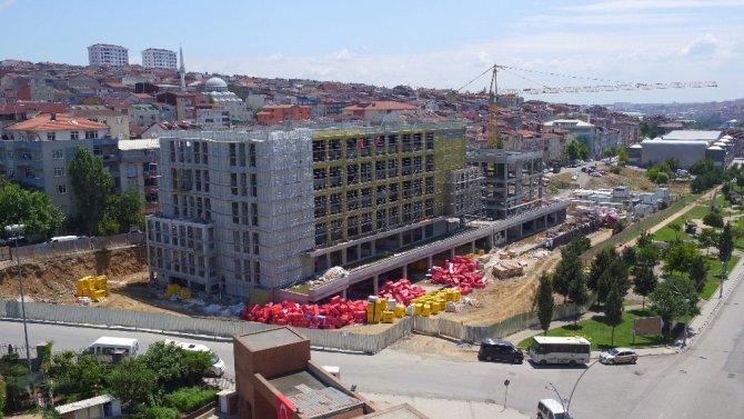 Sultangazi’de üniversite inşaatları yükseliyor