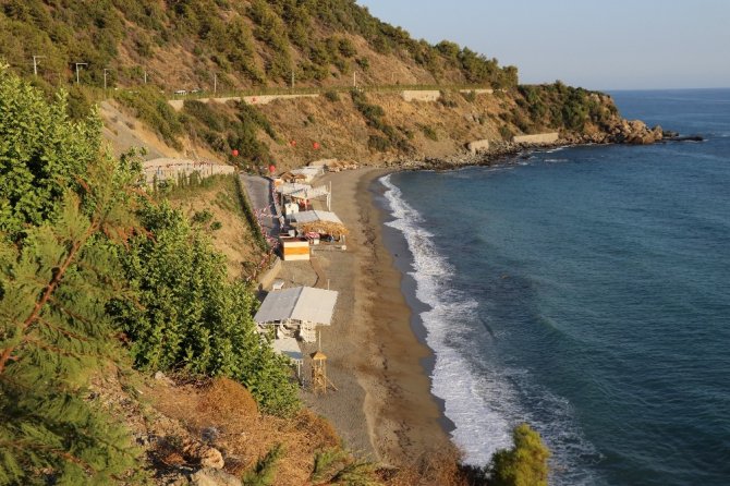 Aysultan Kadınlar Plajı açıldı