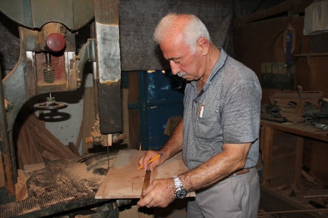 3 kuşaktır fırın küreği imal ediyorlar