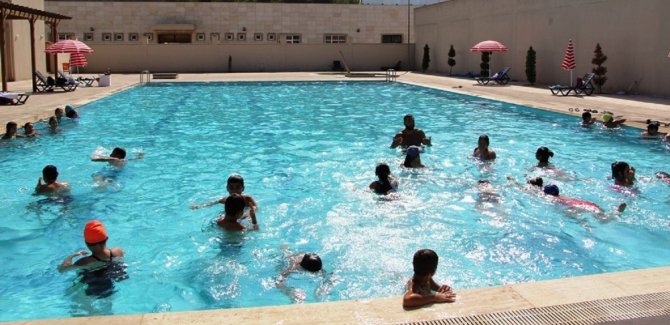 İskenderun’da yüzme kurslarına yoğun ilgi