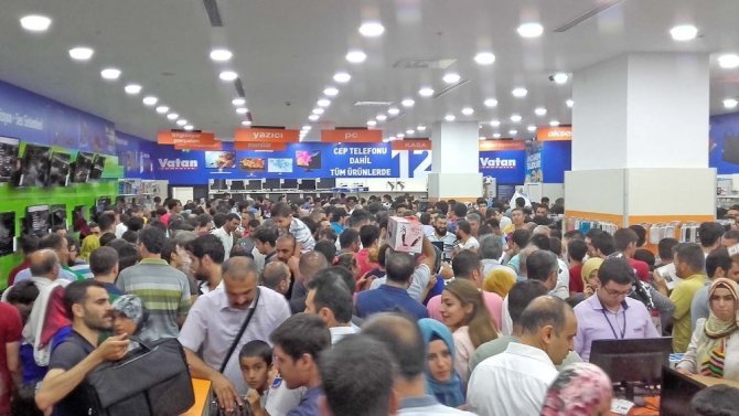 Vatan Bilgisayar yeni mağazasını Şanlıurfa Piazza da açtı