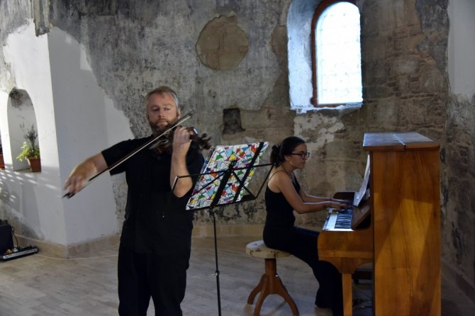 Ayastefanos Kilisesi’nde klasik müzik konseri