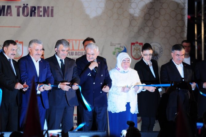 Başbakan Binali Yıldırım Sivas’ta