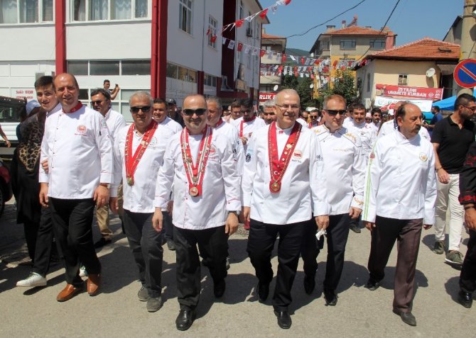 Aşçılık festivalinde 63 yörenin ürünleri tanıtıldı