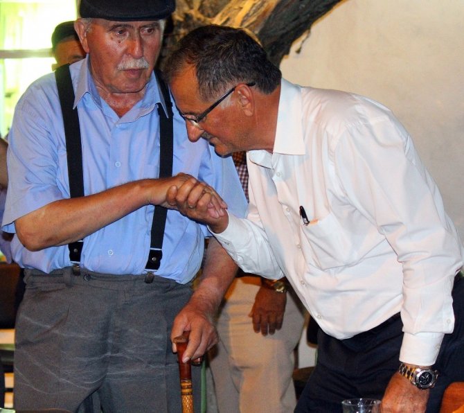 Trakya Birlik Yönetim Kurulu Başkan Vekili Hilmi Kahraman’dan vefa örneği