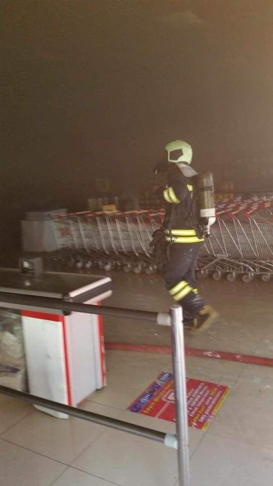 Bingöl’de market yangını