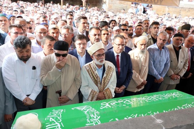 Başbakan Yardımcısı Bozdağ, Yozgat’ta cenaze törenine katıldı