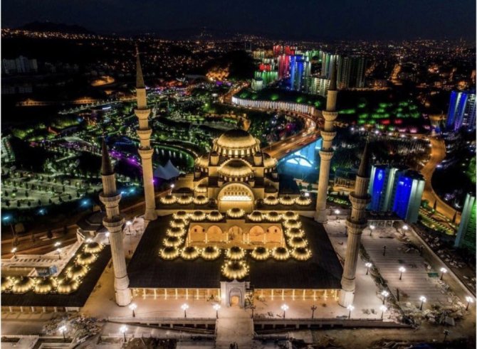 Melih Gökçek’ten "Kuzey Ankara Camii ve Külliyesi" paylaşımı