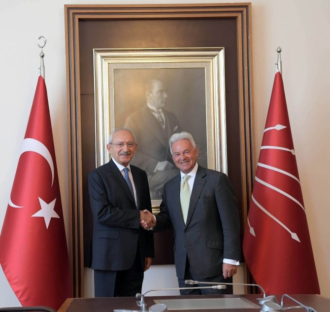Kılıçdaroğlu, Birleşik Krallık Devlet Bakanı Duncan ile görüştü