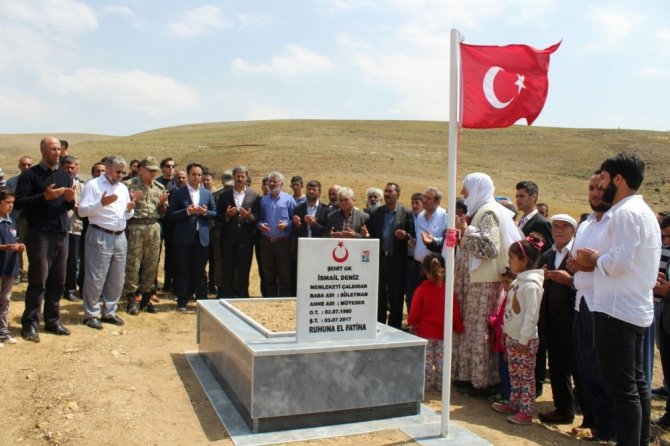Tendürek Dağı’ndaki terör operasyonunda şehit olan İsmail Deniz’in annesi Miyeser Deniz: