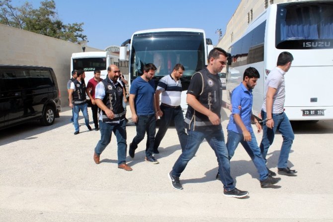 Elazığ merkezli FETÖ operasyonu: 10 şüpheli tutuklandı