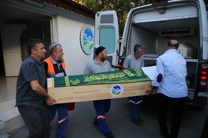 Traktör kazasında ölenlerin cenazesi Mardin’e gönderildi