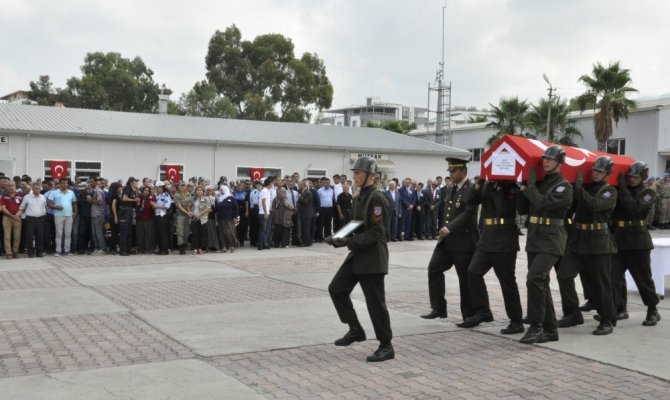 Şehit Jandarma Uzman Çavuş Abdullah Akdeniz memleketine törenle uğurlandı