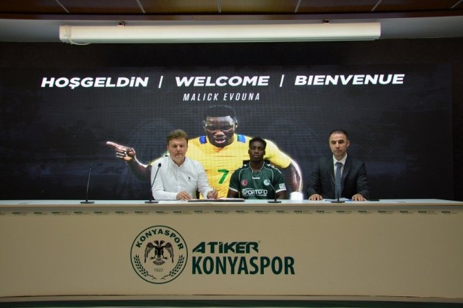 Atiker Konyaspor’a Gabonlu forvet