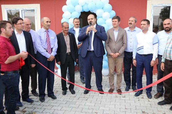 Özbek köy konağı ve taziye evi açıldı