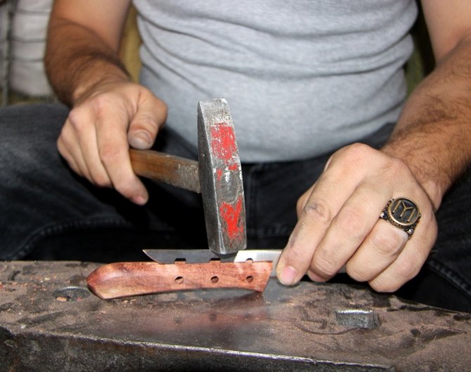 Dünyaca ünlü bıçaklar kurban öncesi yok satıyor