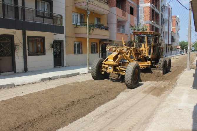 Turgutlu’da altyapısı tamamlanan sokaklar yenileniyor