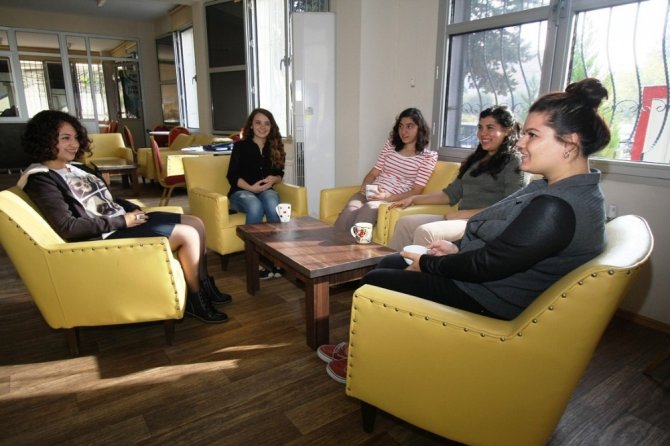 Bayraklı’da güvenli ve konforlu kız öğrenci yurdu