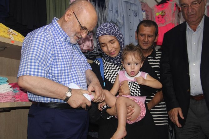 Beykoz Belediyesinden şehit ve gazi çocuklarına bayramlık