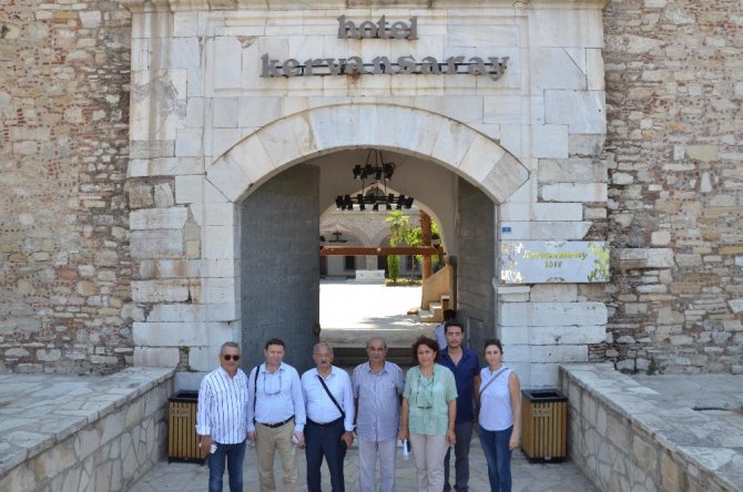 Bursa Büyükşehir Belediyesinden Kuşadası’ndaki tarihi merkezlere ziyaret