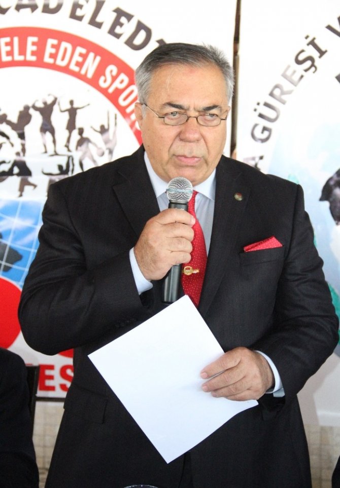 Türk Spor Dünyası’nın ’Aksakallısı’ Prof. Dr. Tabip Albay İbrahim Öztek