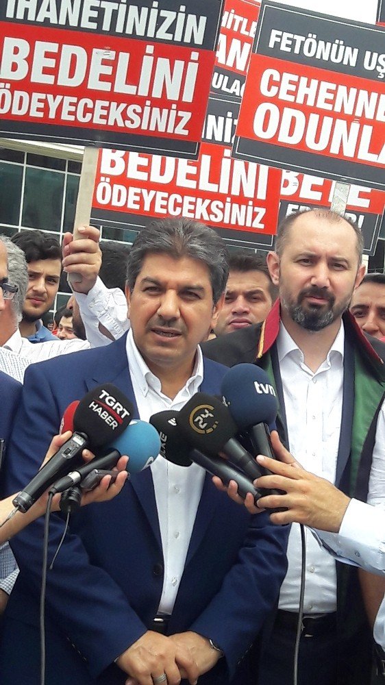 İstanbul Milletvekili Hasan Turan, belediye başkanlarıyla birlikte FETÖ davalarını takip etti