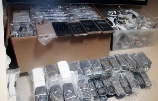 Nevşehir’de 101 adet gümrük kaçağı cep telefonu ele geçirildi