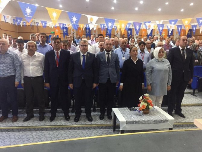 Başkan Yalçın, AK Parti Pazaryeri İlçe Başkanlığı 6. Olağan Kongresini değerlendirdi
