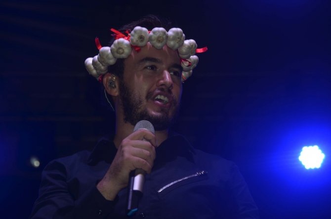 Mustafa Ceceli, Sarımsak Festivalini salladı