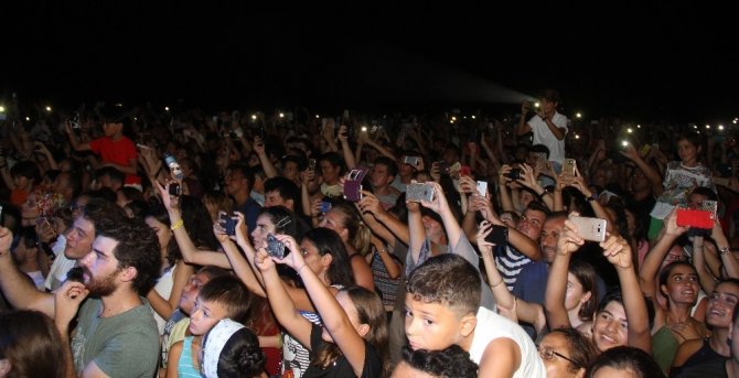 Hadise, Babadağ’da yürek hoplattı