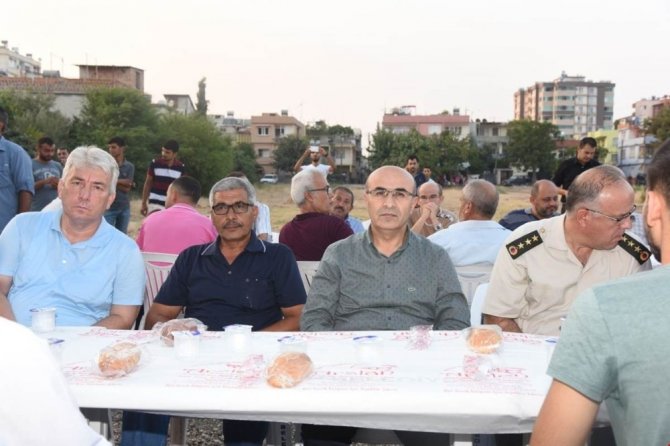 Vali Mahmut Demirtaş, şehit polis memuru Hacı Ahmet Öztürk için düzenlenen mevlide katıldı