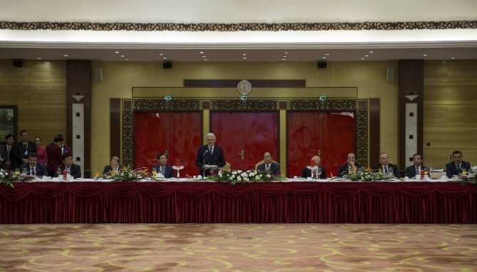 Başbakan Yıldırım, Vietnam’da onuruna verilen akşam yemeğine katıldı