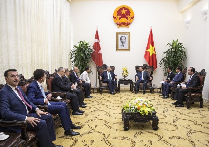 Başbakan Yıldırım, Vietnam Başbakanı ile görüştü
