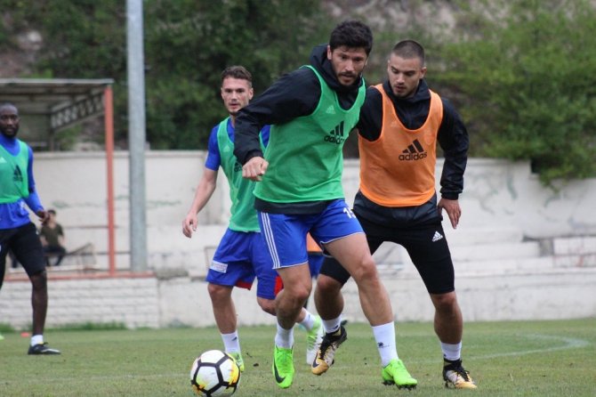 Karabükspor’da Alanyaspor maçı hazırlıkları sürüyor