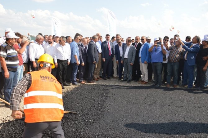 Kırıkkale köyleri sıcak asfalta kavuşuyor