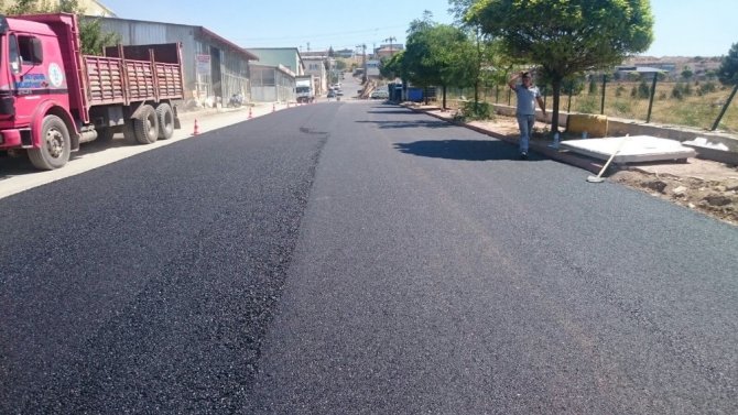 Beyşehir’in mahalleleri asfaltlanıyor