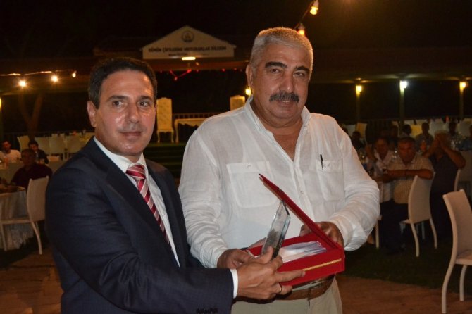 Kozan Kaymakamı Avni Oral’a veda yemeği