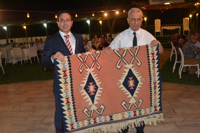 Kozan Kaymakamı Avni Oral’a veda yemeği