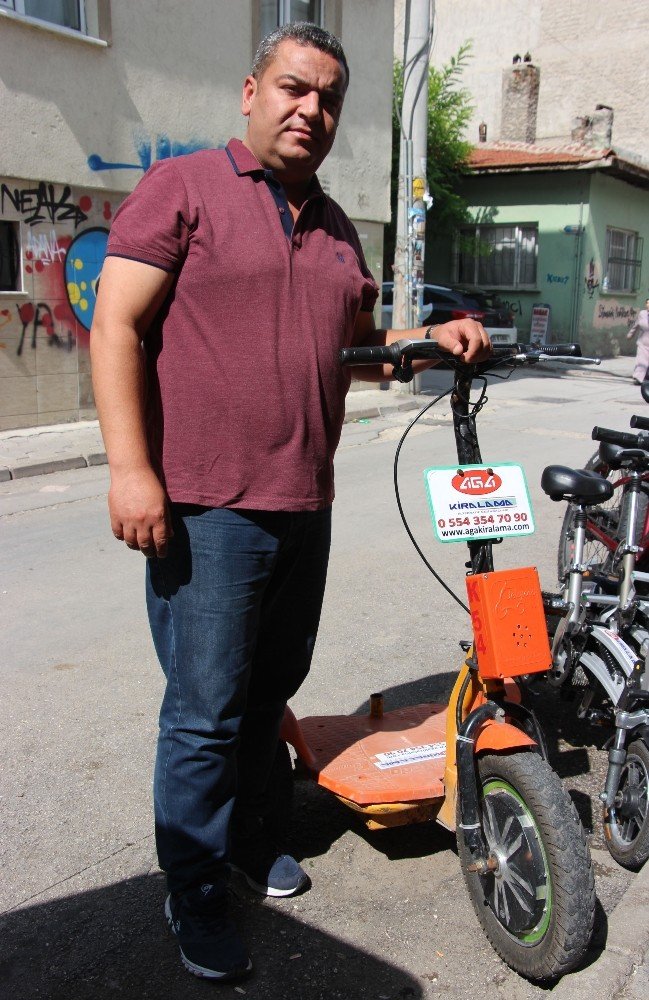 Eskişehir’de öğrencilerin yeni gözdesi elektrikli bisikletler