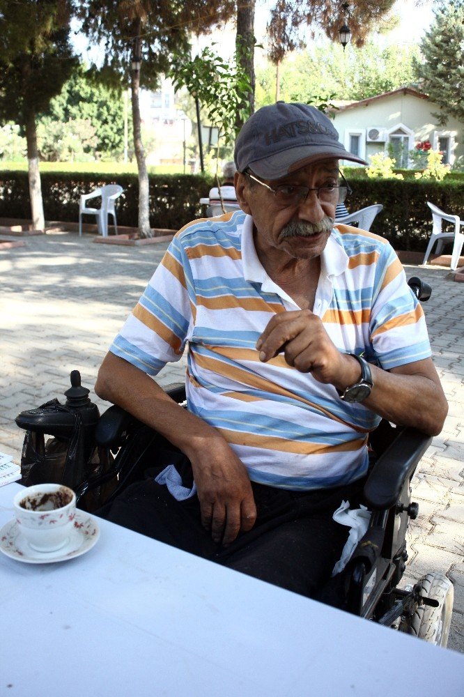 TRT’nin eski spikerlerinden Mesut Mertcan hayatını kaybetti