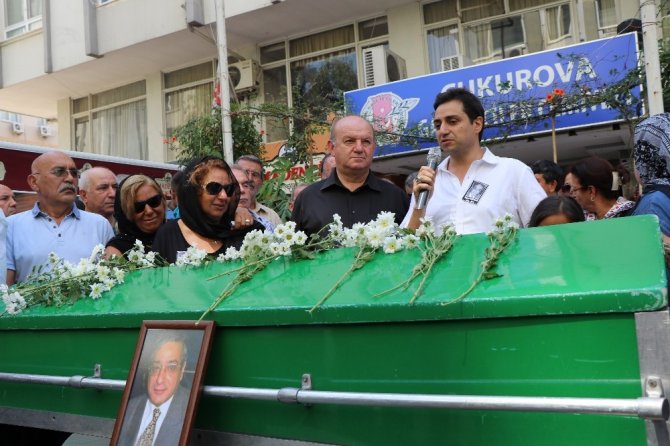 Efsana spiker meslektaşları tarafından son yolculuğuna uğurlandı