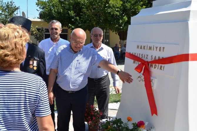 Semetli Mahallesi Atatürk Anıtı’na kavuştu