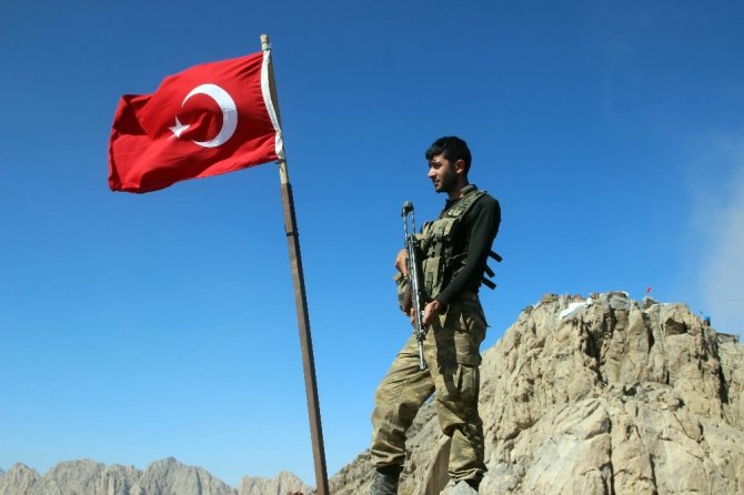 Oramar Dağı Mehmetçik’in kontrolünde