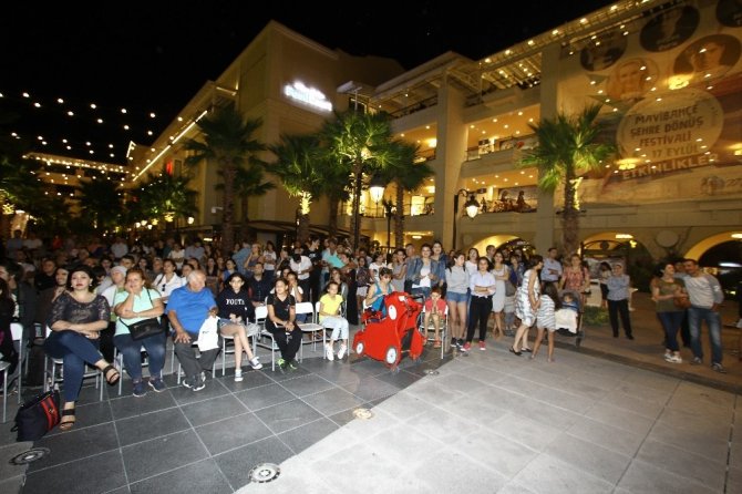 Model eski solisti Fatma Turgut: ’Yaram Hala Çok Açık’