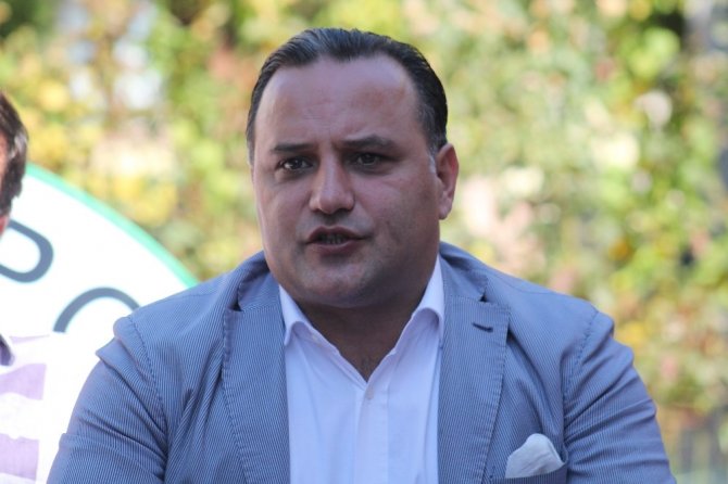 Demirhan: ”Yalovaspor’u 10 yıl içinde Süper Lig’e çıkartmak istiyoruz”