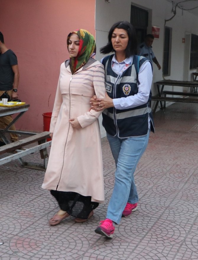 Adana’da FETÖ operasyonu: 35 gözaltı