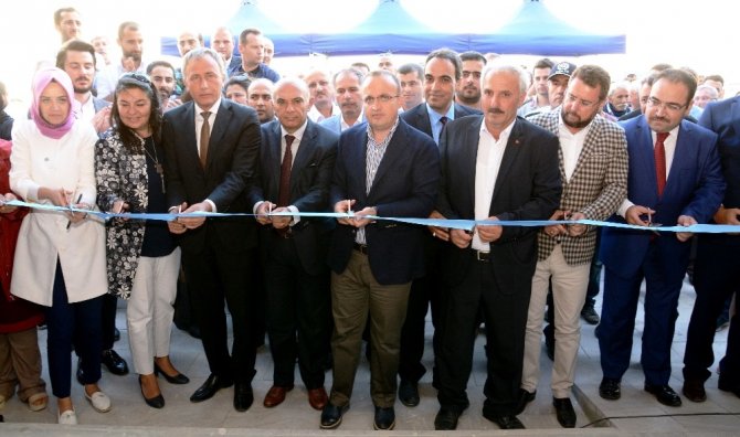 Gökçeada’da kız öğrenci yurdu törenle açıldı