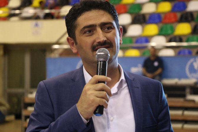 Uluslararası Ahmet Cömert Boks Turnuvası başladı