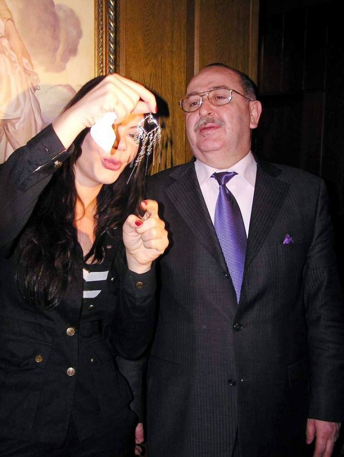 ‘Gazinocular Kralı’ hayatını kaybetti